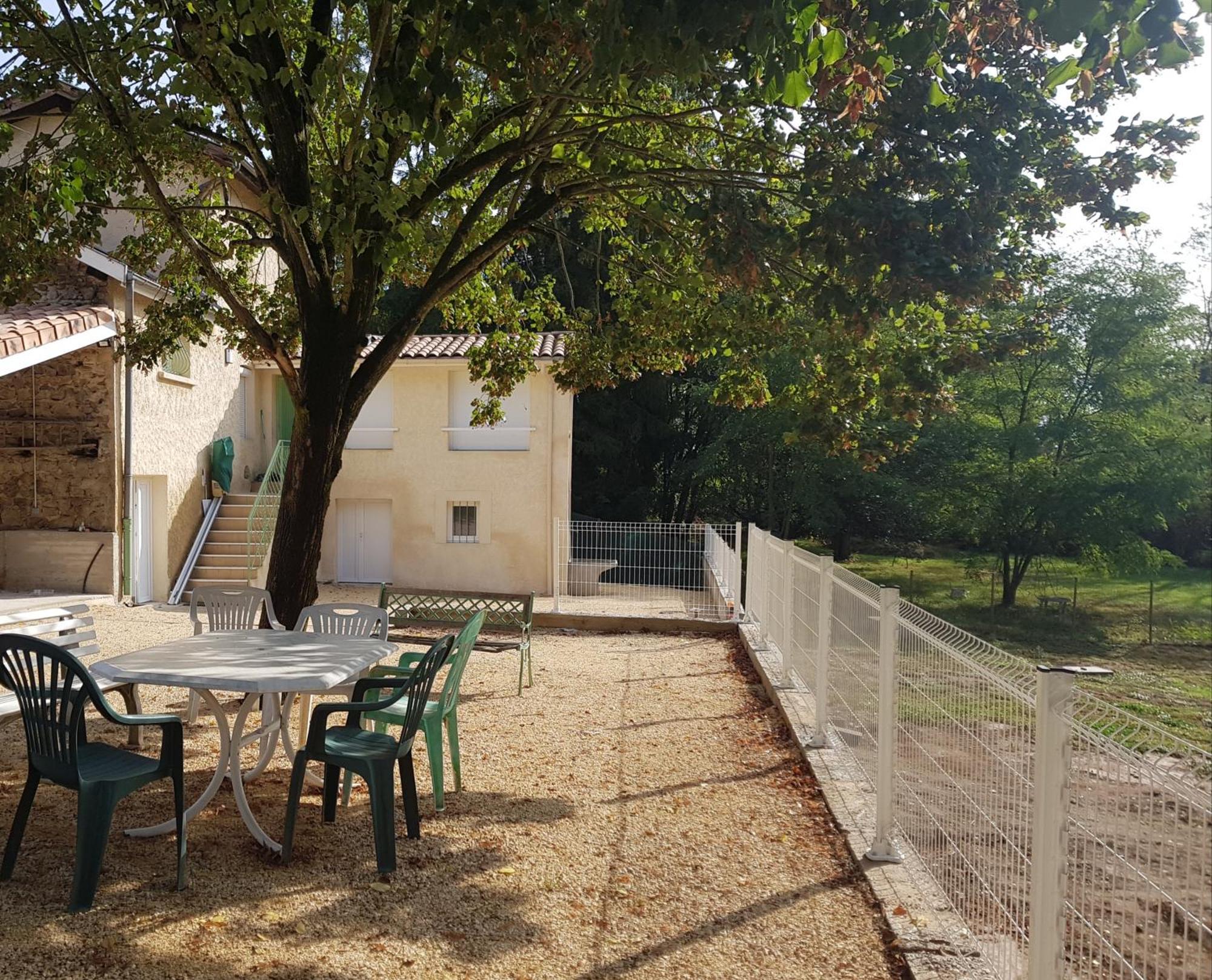 Le Gaspalette Saint-Uze المظهر الخارجي الصورة